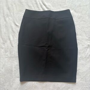 Elegant Black Pencil Skirt